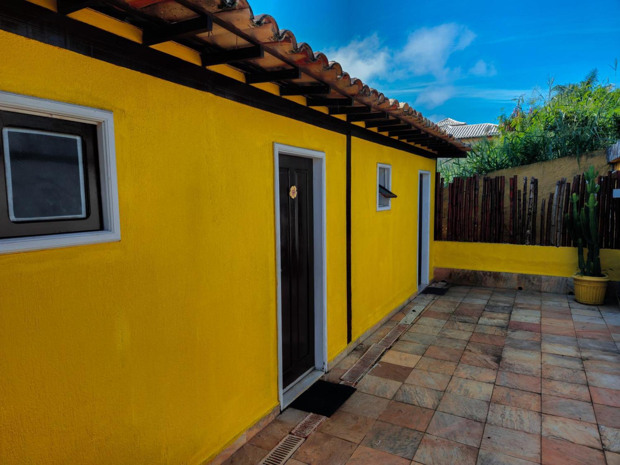 Bella Vista Ocean View Hotel Armacao dos Buzios Bagian luar foto The yellow house